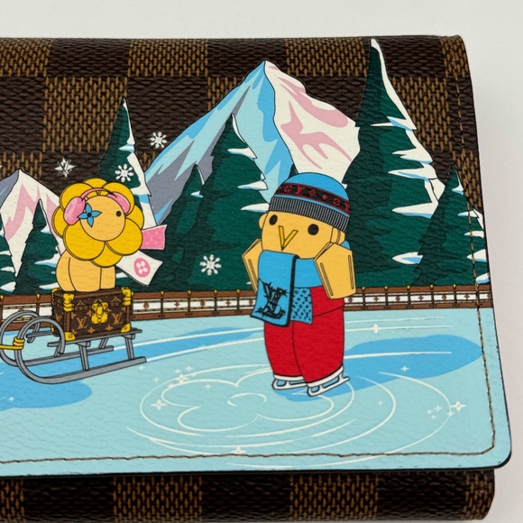 Louis Vuitton Limited Edition 2023 Christmas Vivienne Xmas Damier Ebene Pattern - Picture 12 of 12